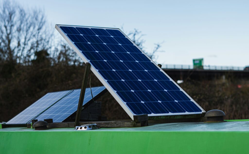 Compact off-grid solar